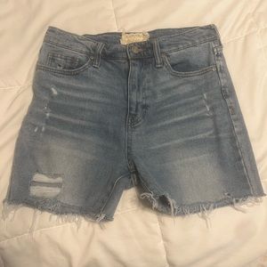 Altar’d state shorts